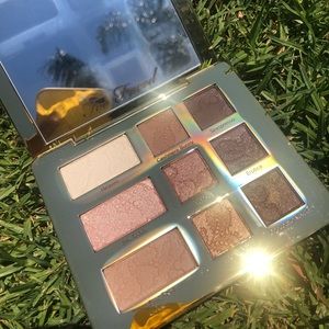 Natural Eyes Too Faced palette